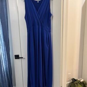 Elegant Blue Sleeveless Dress
